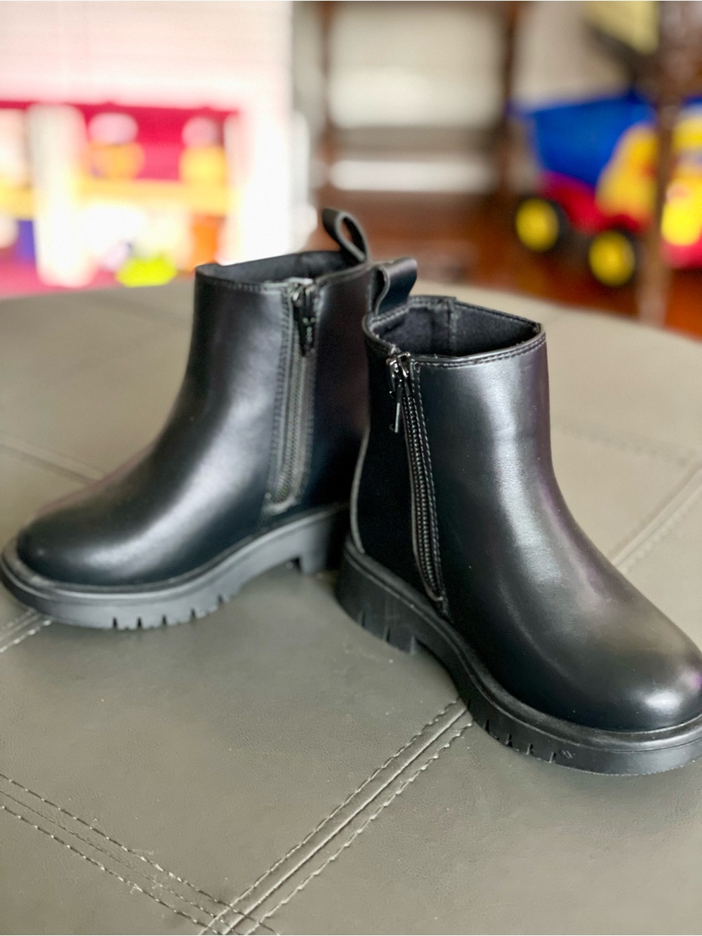 Baby GAP Black ToddlerAnkle Boots with Side Zip